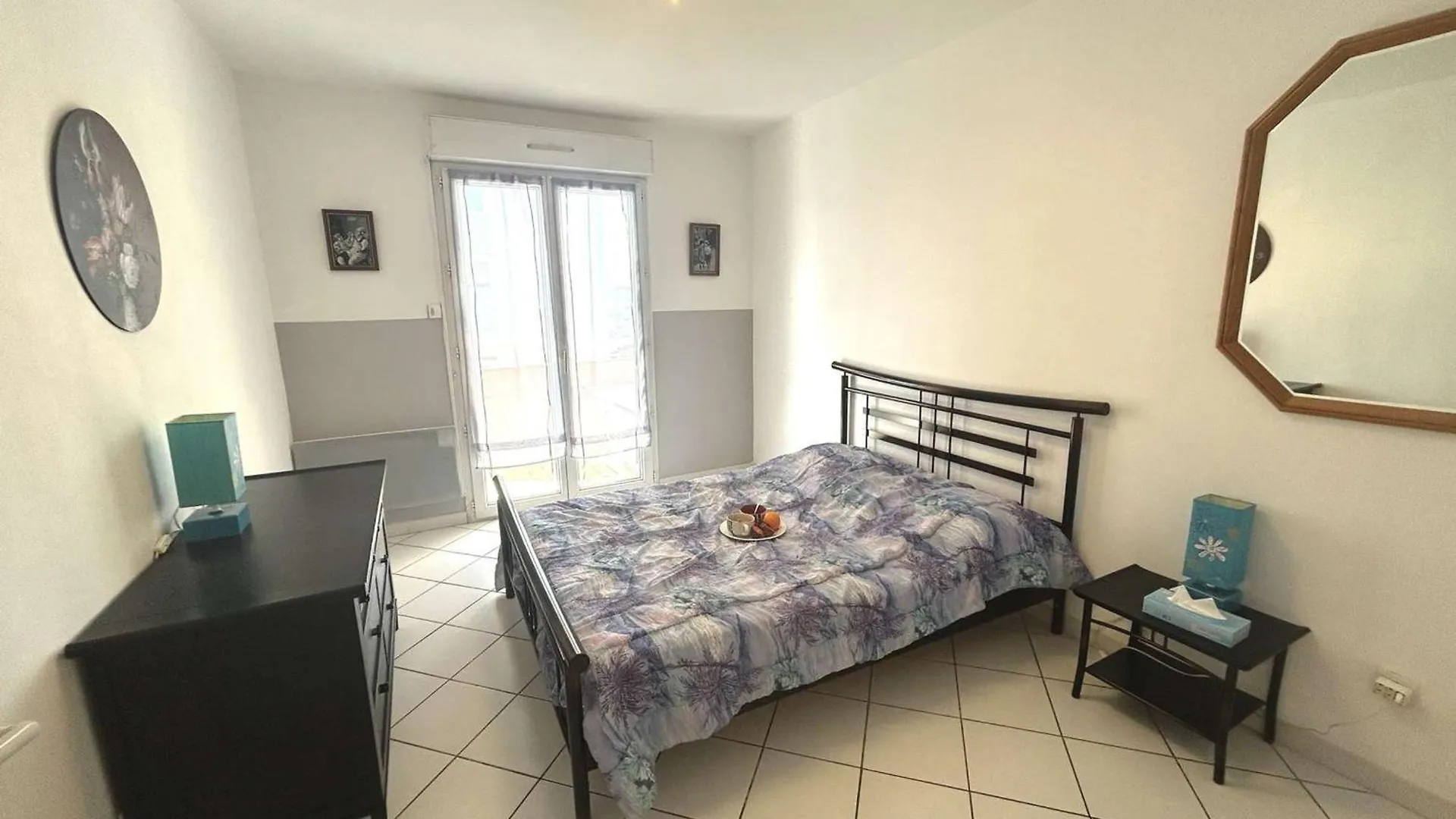 Appartement Lumineux 2 Pieces, Terrasse Au Sud, Parking Prive A Frejus - Fr-1-226A-203